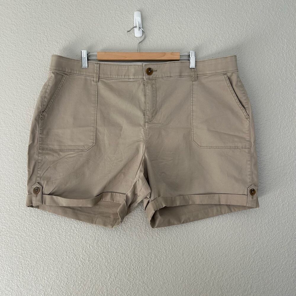 Lane Bryant Lot of 3 NWT/NWOT Rolled Cuff Cotton Stretch Shorts Size 20 Plus